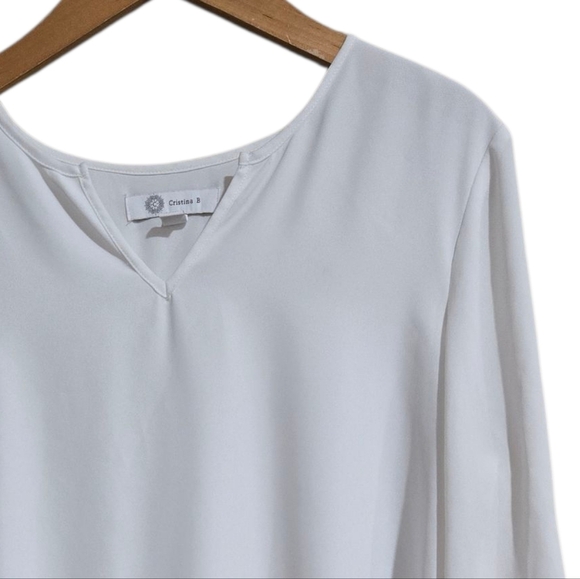 Cristina B Women's Size Medium Elegant White Women's Top - Picture 2 of 5